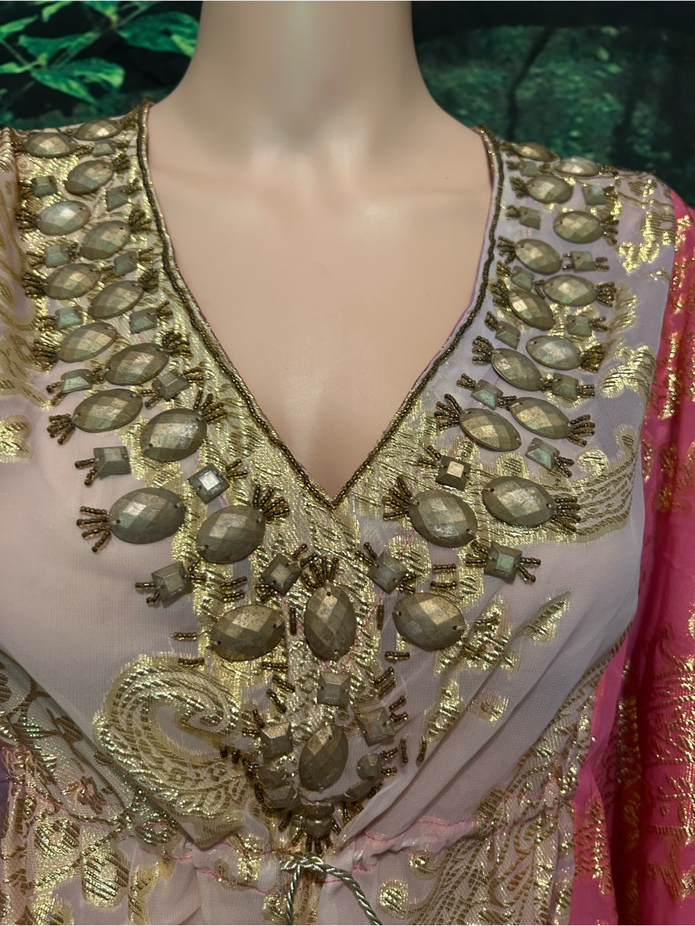 Embellished Pink and Gold V-Neck Tunic Top - Picture 5 of 5